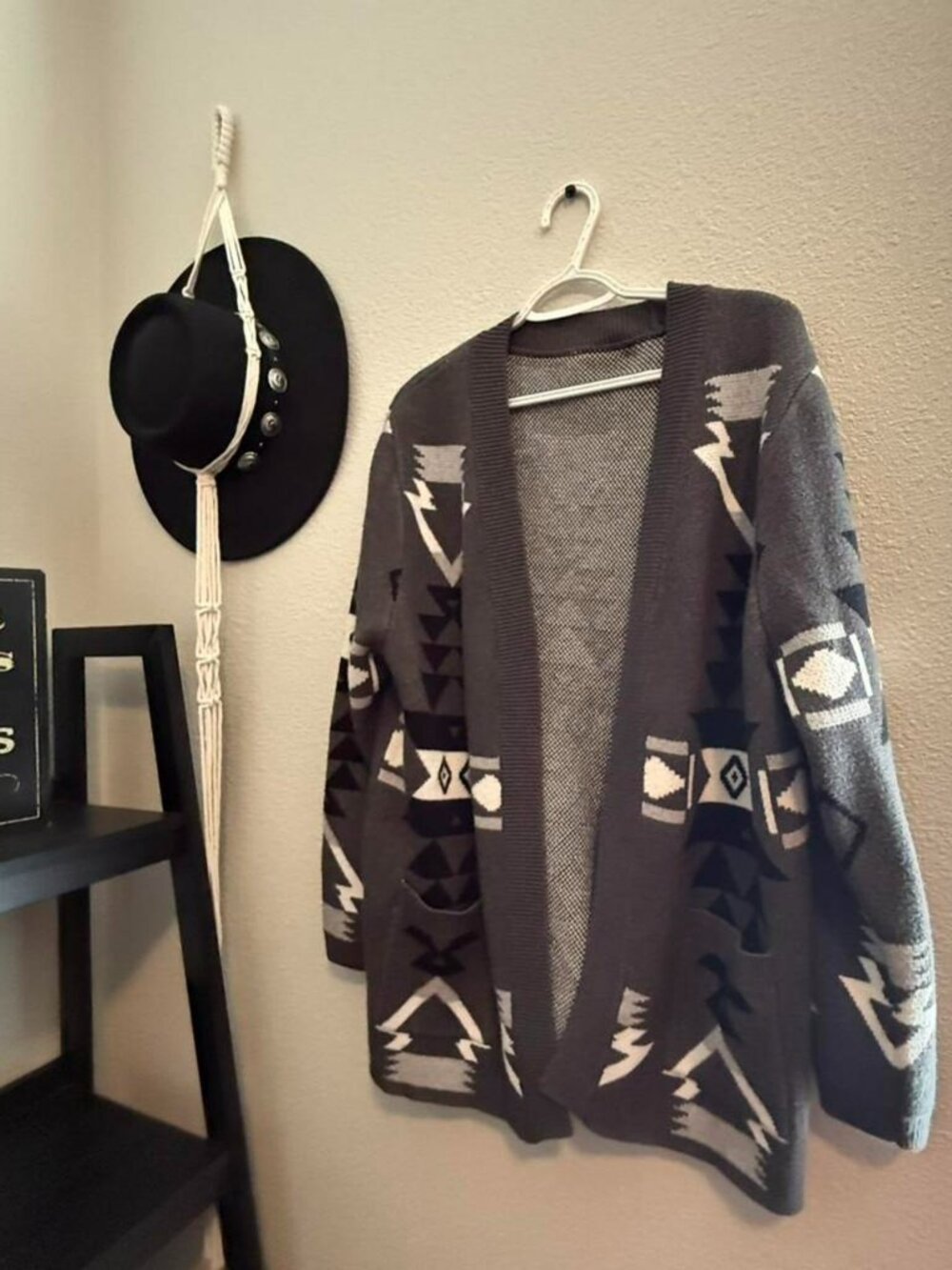 Women's Grey and Black Cardigan